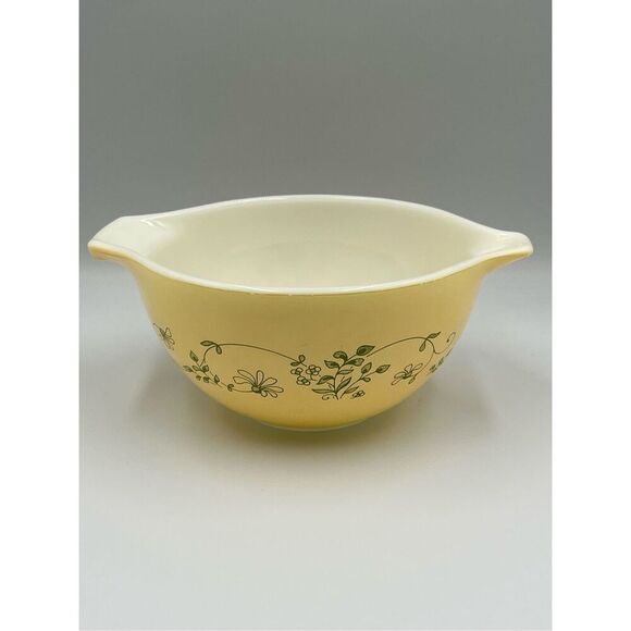 Vintage Pyrex Mixing Bowl Shenandoah Green Floral Opal Glass 750ml Collectable - Picture 1 of 10